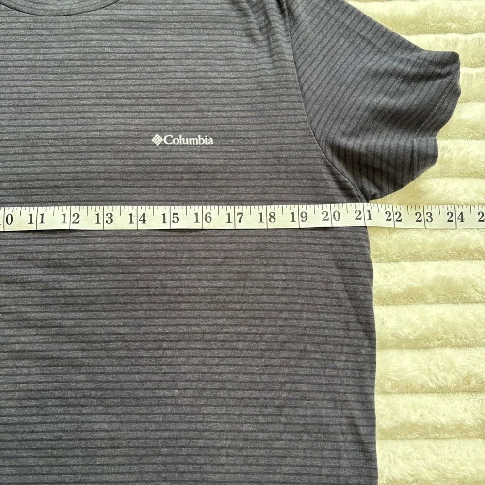 Columbia Short Sleeve Tee Casual Fit Navy Blue Men’s Size Large - Picture 5 of 6